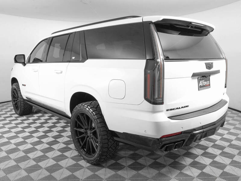 2026 Cadillac Escalade-V ESV