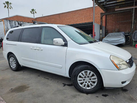2012 Kia Sedona LX