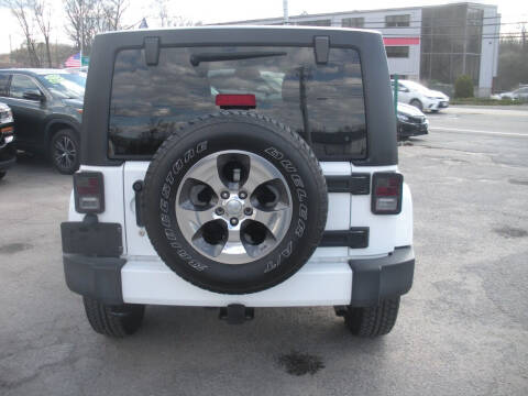 2016 Jeep Wrangler Unlimited Sahara