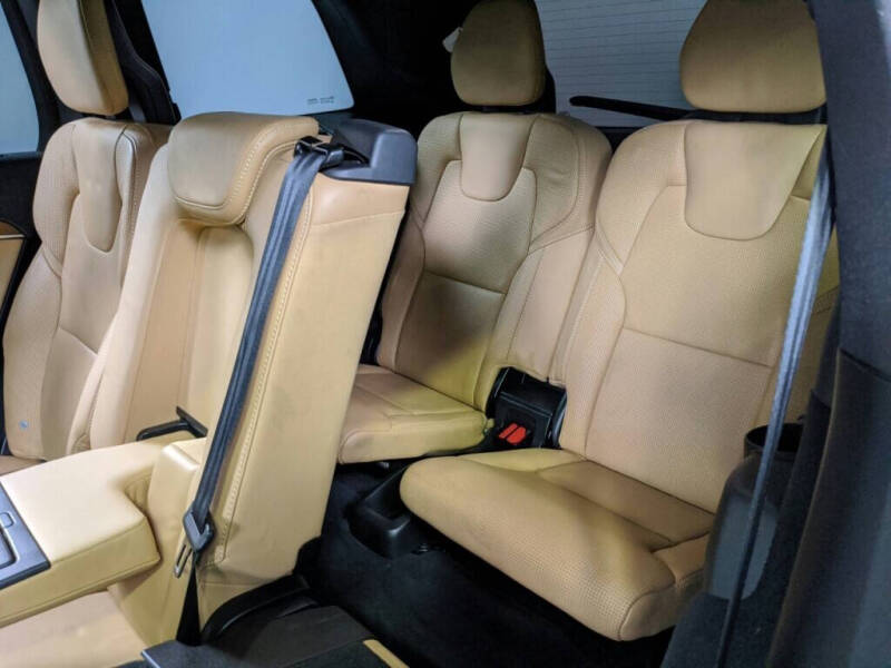 2018 Volvo XC90 T6 Inscription