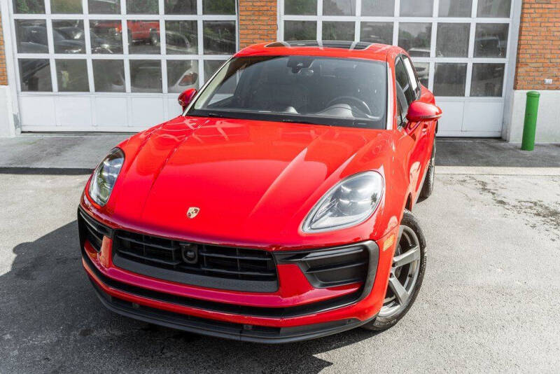 2023 Porsche Macan