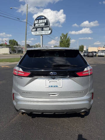 2019 Ford Edge Titanium
