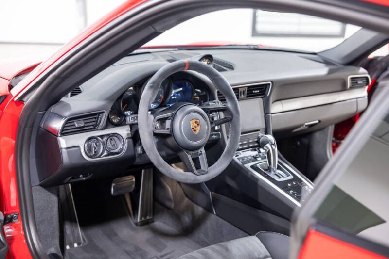 2018 Porsche 911 GT3