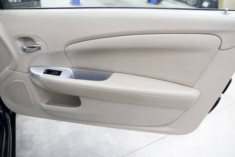 2012 Chrysler 200 Limited