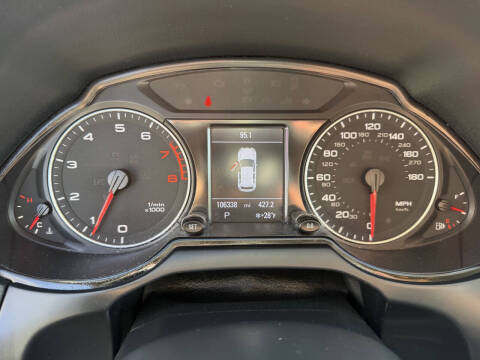 2011 Audi Q5 2.0T quattro Premium Plus