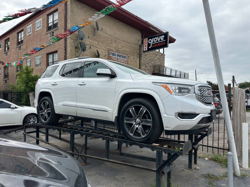 2017 GMC Acadia Denali