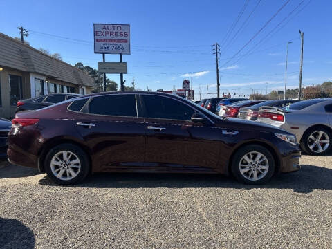 2017 Kia Optima LX