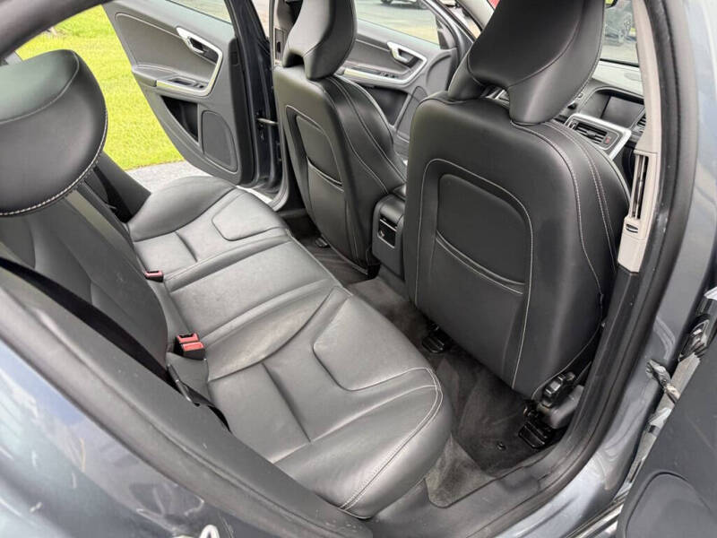 2017 Volvo S60 T5 Dynamic