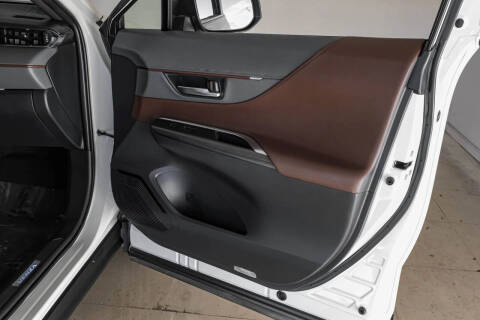 2022 Toyota Venza Limited