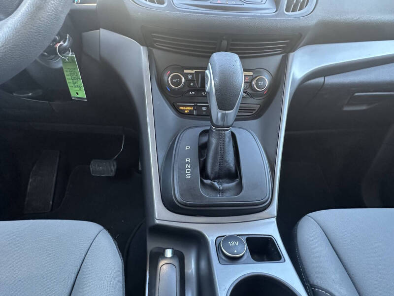 2015 Ford Escape SE
