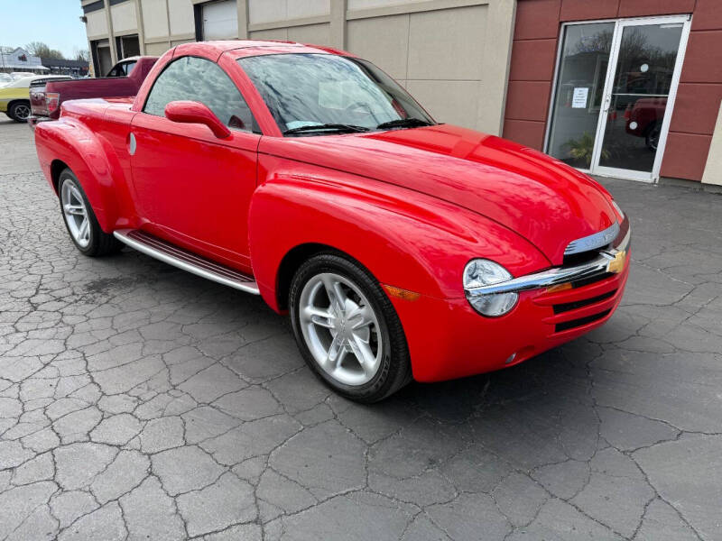 2004 Chevrolet SSR LS