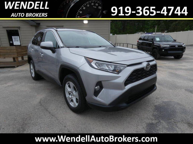 2020 Toyota RAV4 XLE