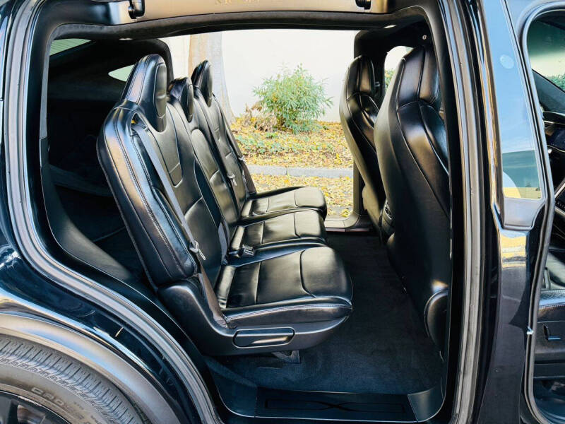 2017 Tesla Model X 75D