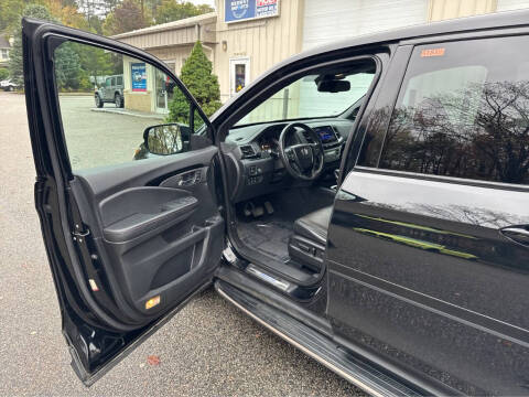 2017 Honda Ridgeline Black Edition