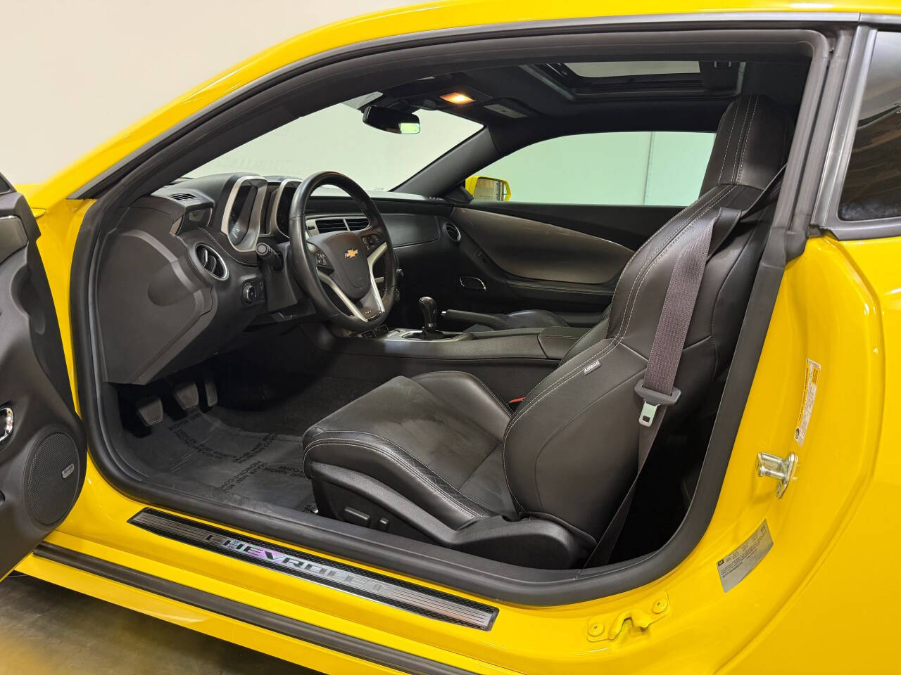 2014 Chevrolet Camaro 29