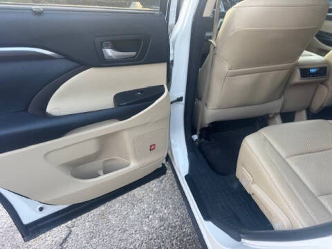 2014 Toyota Highlander Hybrid Limited Platinum