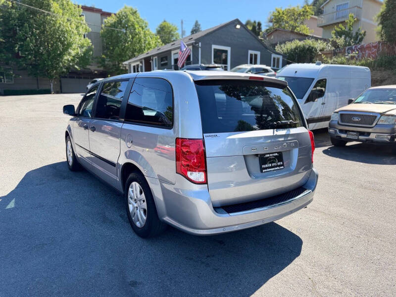 2014 Dodge Grand Caravan American Value Package