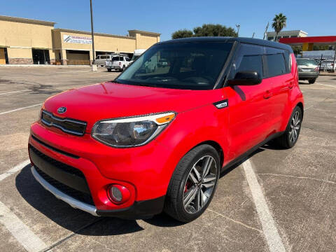 2017 Kia Soul +