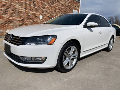 2012 Volkswagen Passat for sale at Tiger Auto Sales in Guymon OK