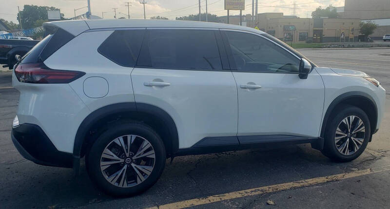 2021 Nissan Rogue SV