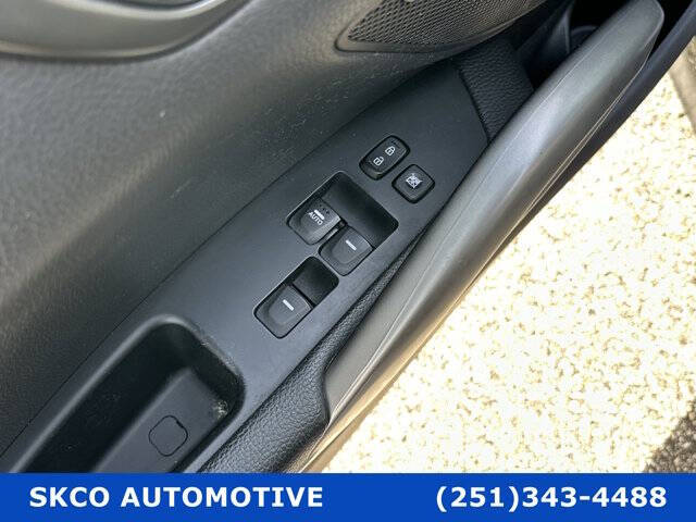 2015 Hyundai Veloster Turbo