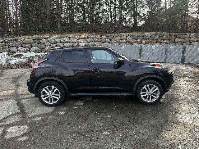 2015 Nissan JUKE for sale at Bowman Auto Center in Clarkston, MI