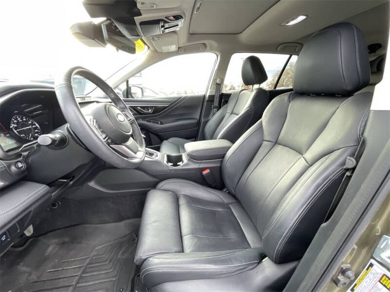 2024 Subaru Outback Touring XT