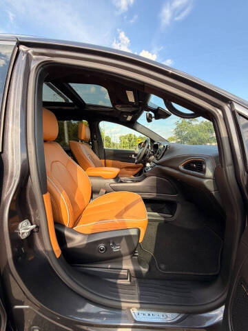 2022 Chrysler Pacifica Pinnacle