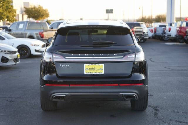 2022 Lincoln Nautilus Reserve