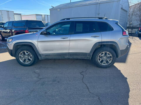 2019 Jeep Cherokee for sale at Jensen Le Mars Used Cars in Le Mars IA