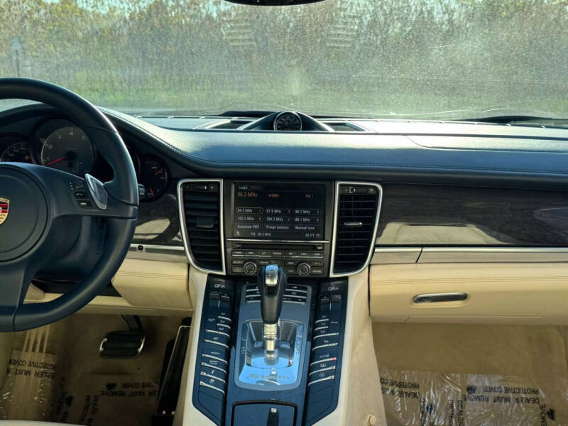 2010 Porsche Panamera