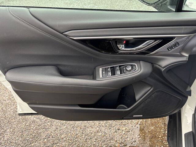 2024 Subaru Outback Touring XT