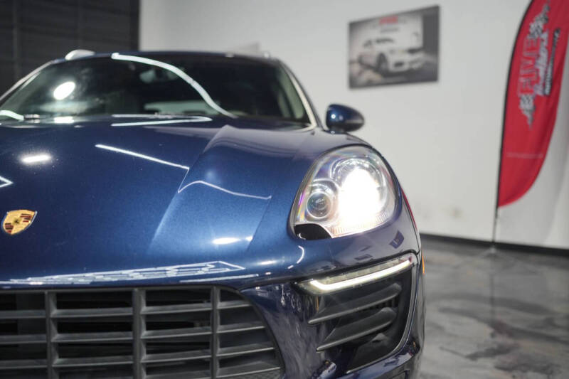 2016 Porsche Macan S