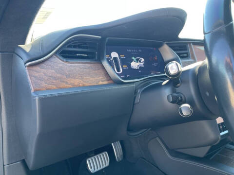 2020 Tesla Model S Long Range