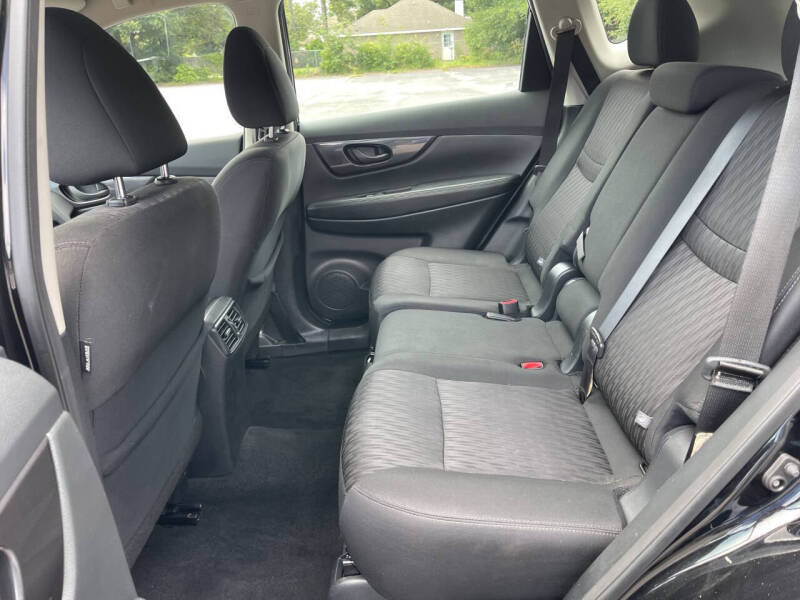 2019 Nissan Rogue S