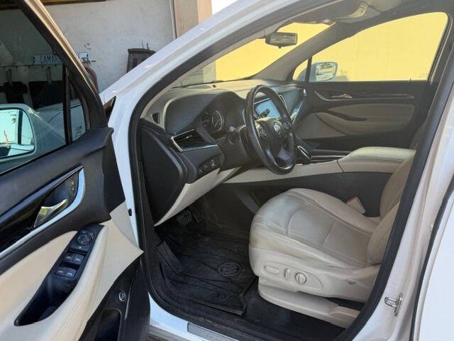 2020 Buick Enclave Essence