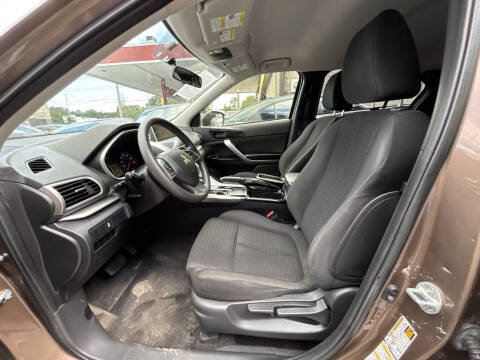 2019 Mitsubishi Eclipse Cross LE
