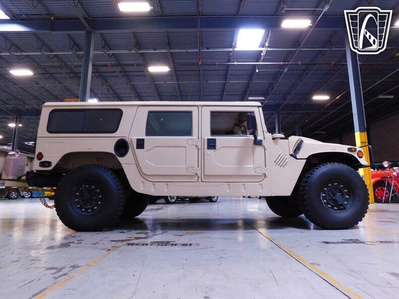 1992 AM General Hummer Wagon