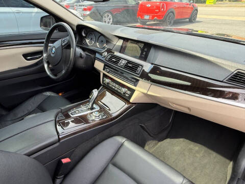 2012 BMW 5 Series 535i xDrive