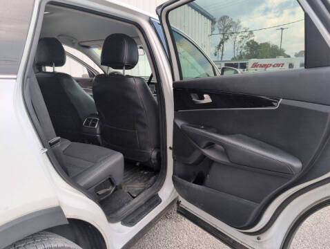 2019 Kia Sorento LX