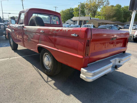 1965 Ford F-250