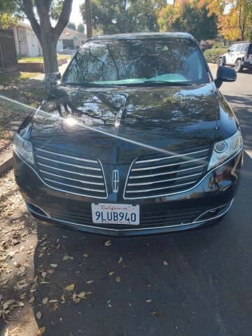 2018 Lincoln MKT Town Car Livery Fleet