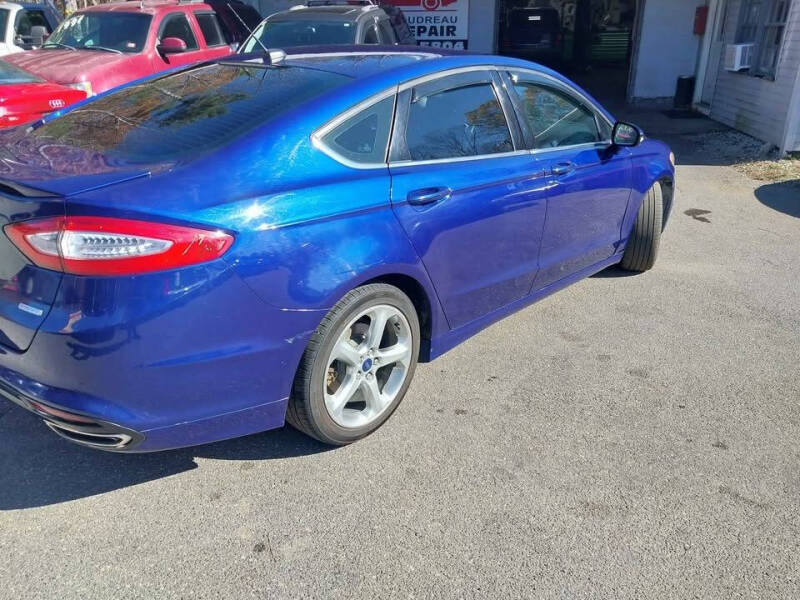 2014 Ford Fusion SE