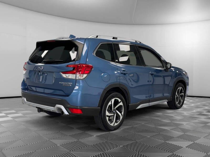 2023 Subaru Forester Touring
