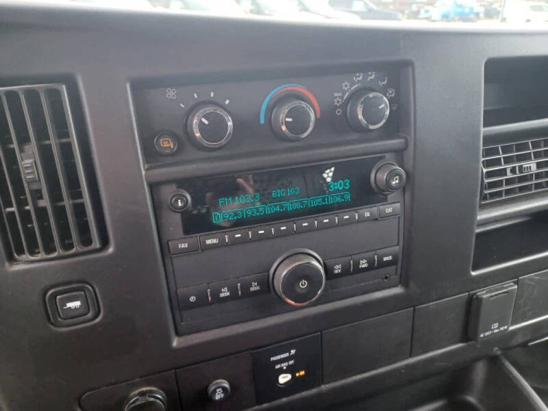 2024 GMC Savana 2500