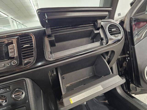 2015 Volkswagen Beetle 1.8T Classic PZEV