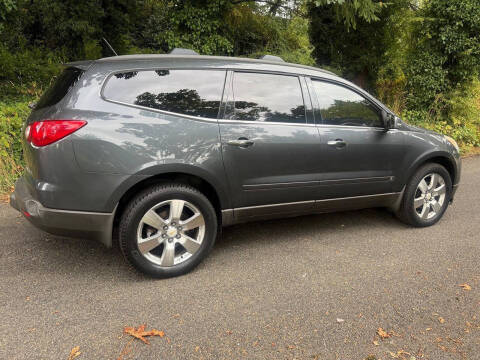 2010 Chevrolet Traverse LT