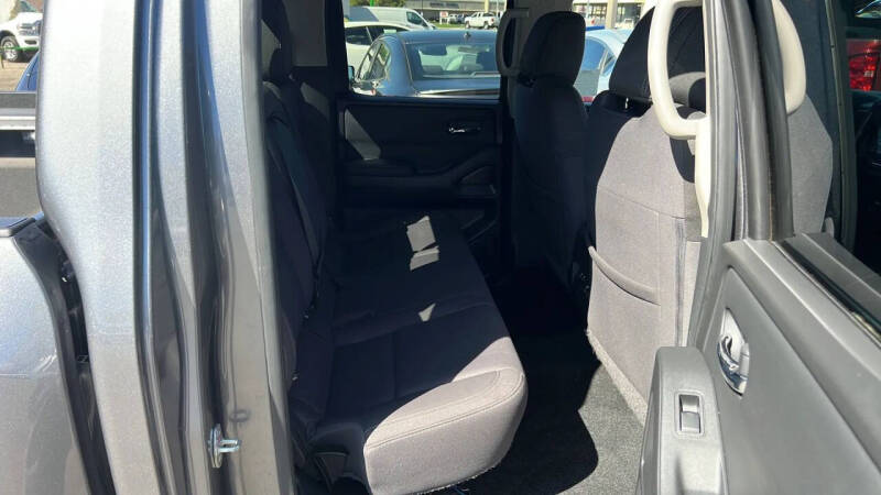 2022 Nissan Frontier