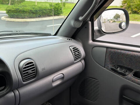 2002 Dodge Ram 2500 SLT