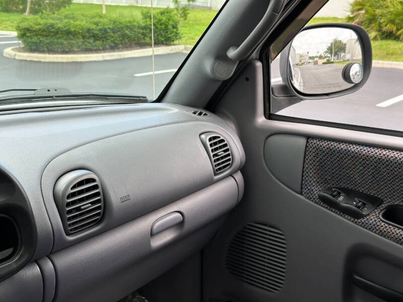 2002 Dodge Ram 2500 SLT